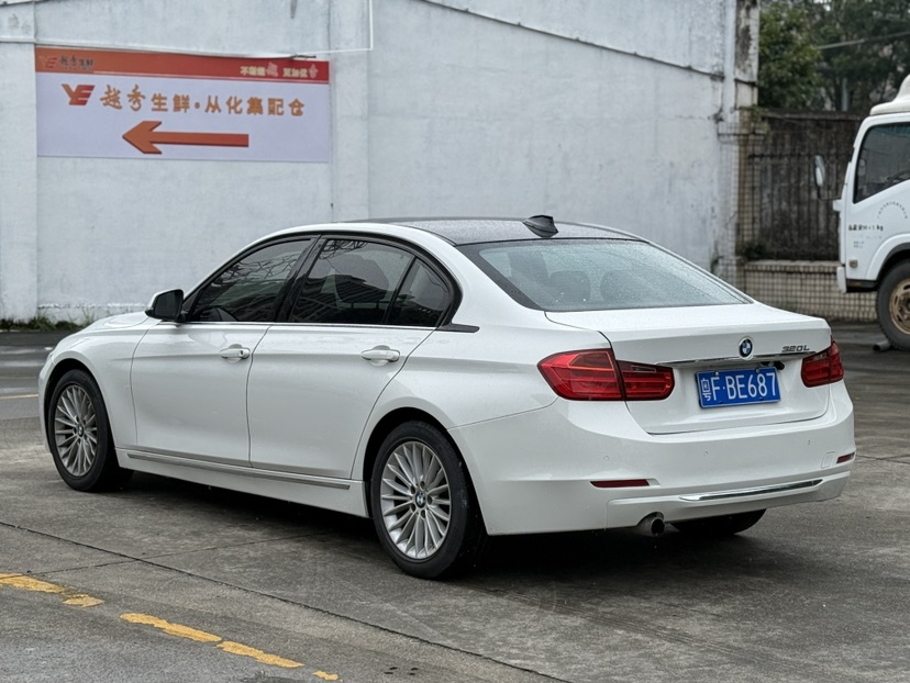 BMW 3 Series 2013 #6 BMW 3 Series 2013 car image #6