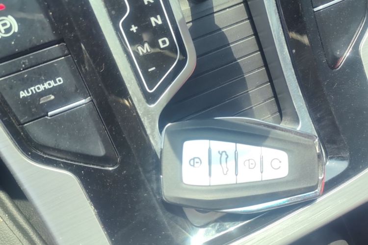 GEELY Emgrand GS 2019 car image #10