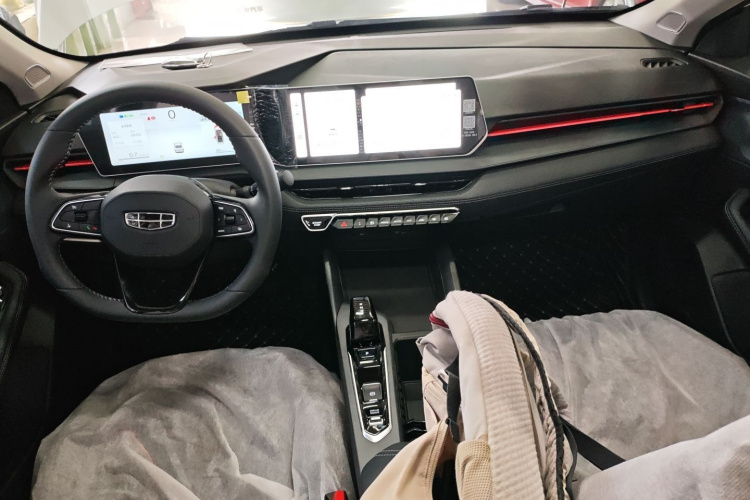 GEELY Binray 2026 #10 GEELY Binray 2026 car image #10