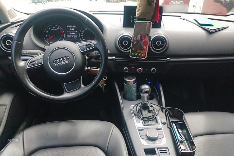 Audi A3 2016 immagine di auto #11