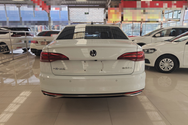 Volkswagen Bora 2021 immagine di auto #6