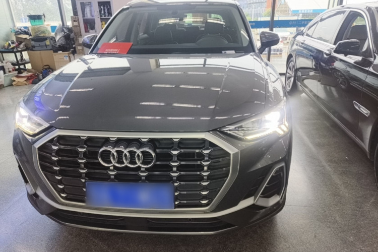 Audi Q3 2022 #3 Audi Q3 2022 car image #3