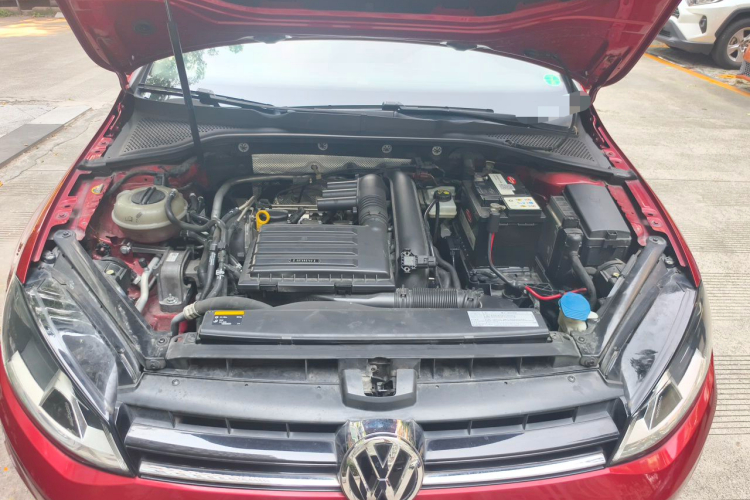 Volkswagen Golf 2015 car image #18