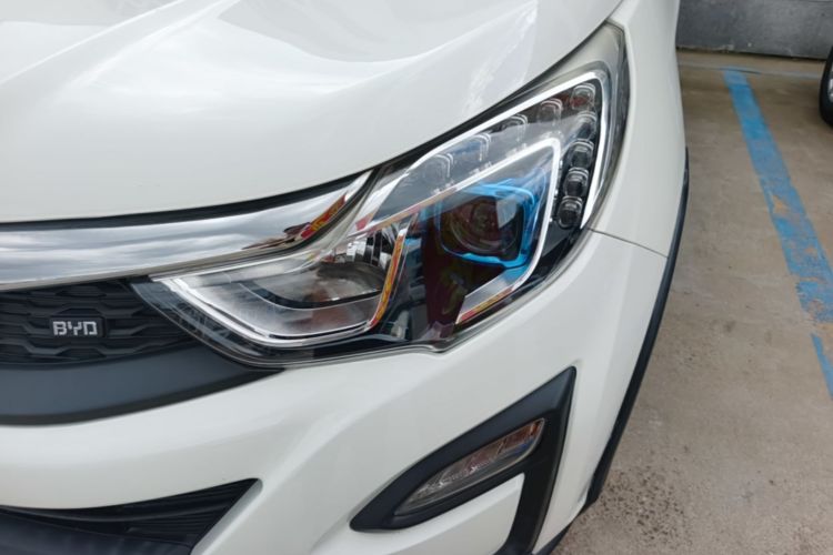 BYD Yuan 2017 car image #23