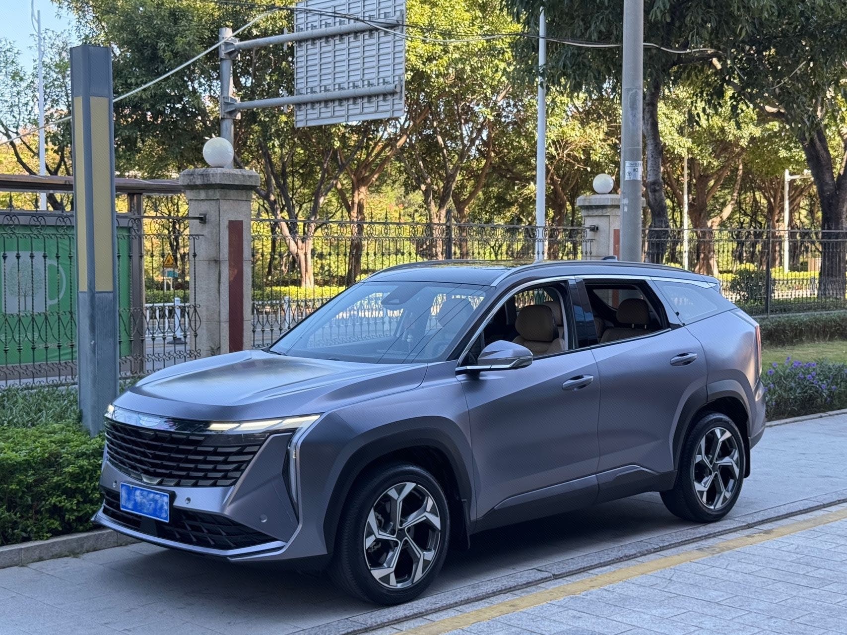 GEELY Boyue L 2022 GEELY Boyue L 2022 immagine di auto