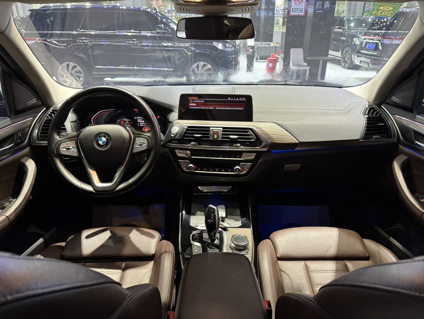 BMW X3 2020 car image #7