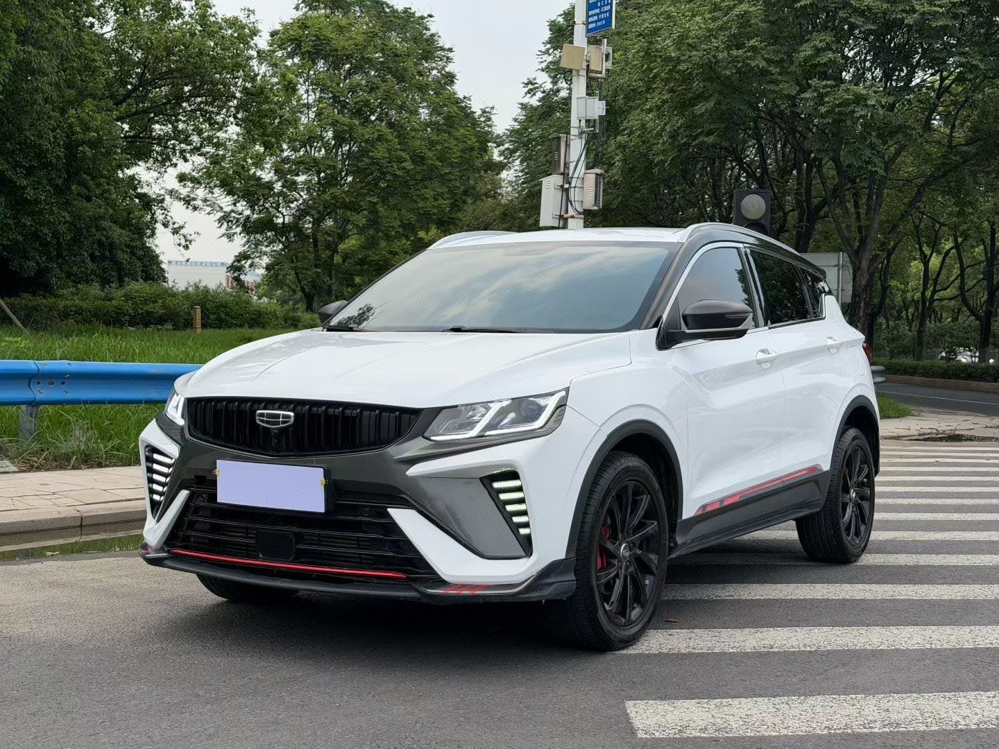 GEELY Coolray 2024 GEELY Coolray 2024 immagine di auto