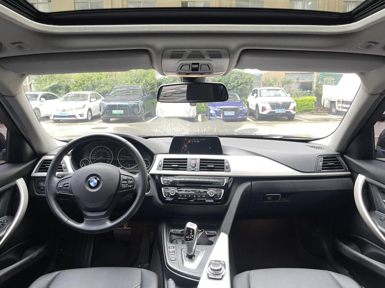 BMW 3 Series 2016 car image #5