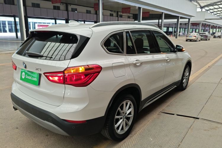 BMW X1 2019 #5 BMW X1 2019 car image #5