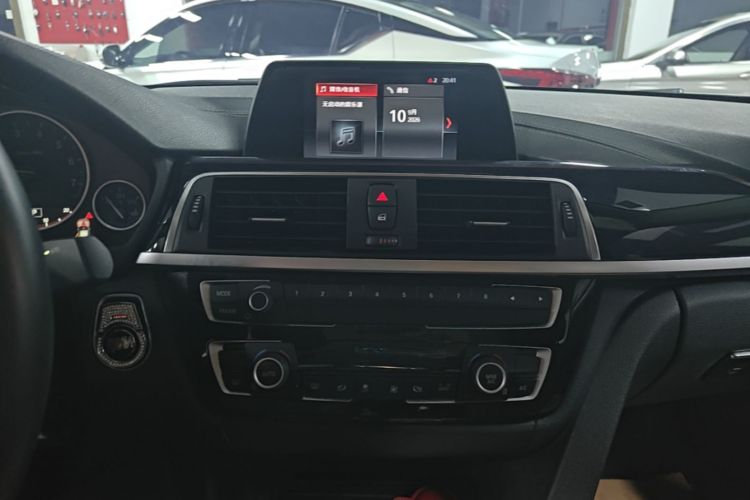 BMW 3 Series 2017 #13 BMW 3 Series 2017 car image #13