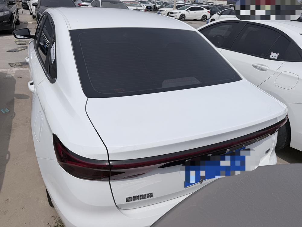 GEELY Emgrand 2024 car image #6