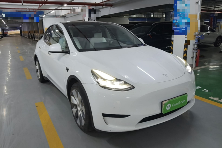 Tesla Model Y 2022 #4 Tesla Model Y 2022 car image #4