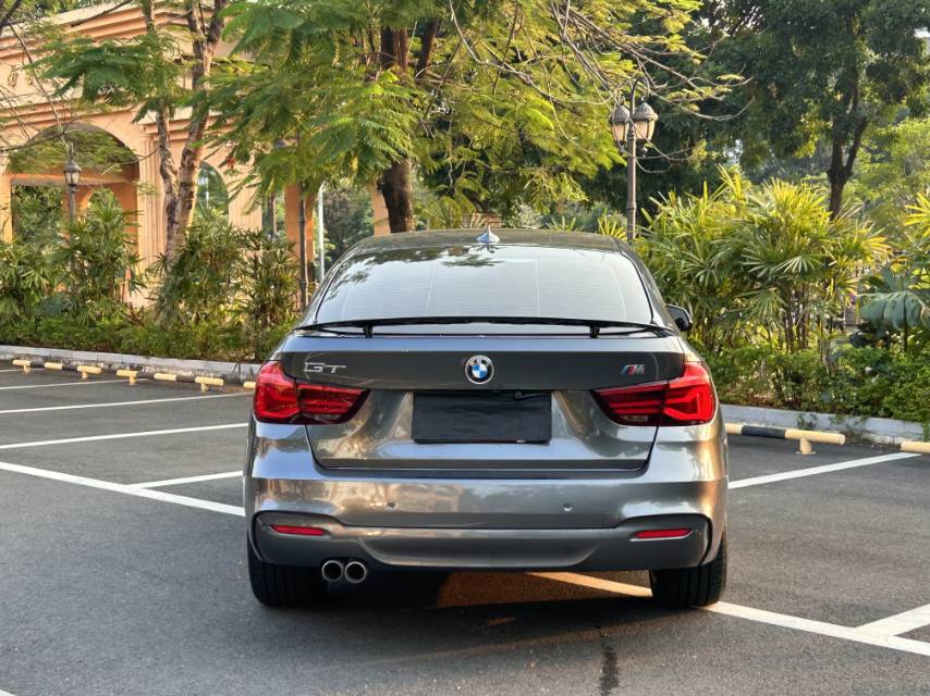 BMW 3 Series GT 2019 #8 BMW 3 Series GT 2019 car image #8