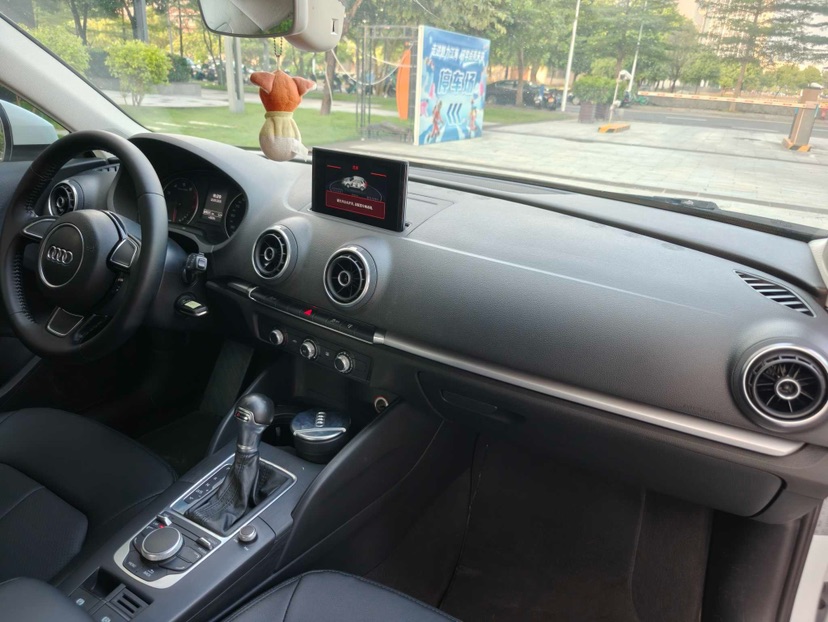 Audi A3 2016 immagine di auto #4
