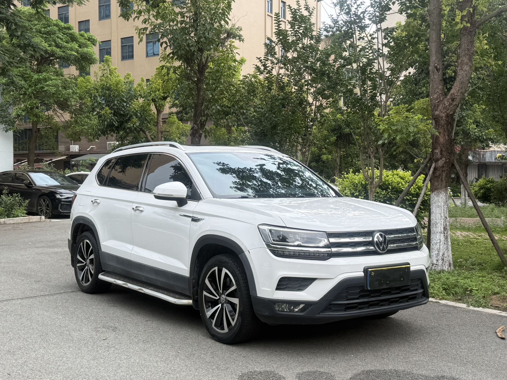 Volkswagen Tharu 2019 car image #3