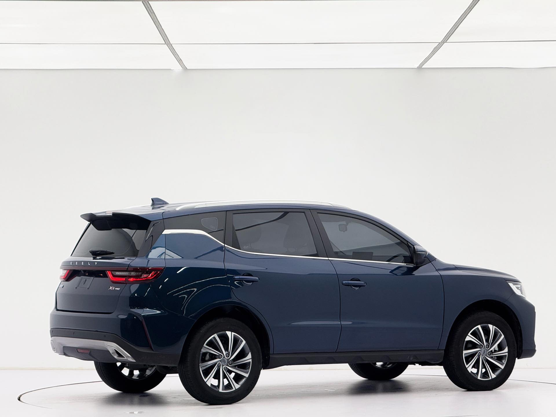 GEELY Vision X6 2022 صورة سيارة #8