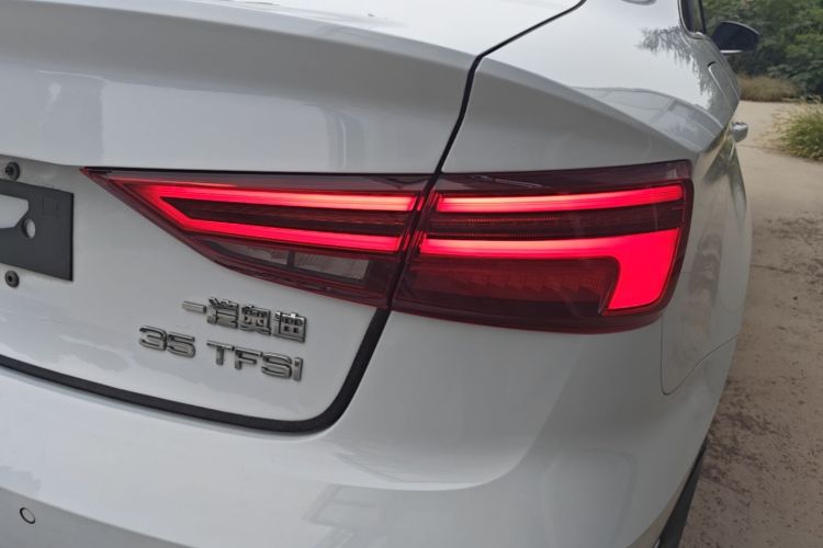 Audi A3 2018 #8 Audi A3 2018 car image #8