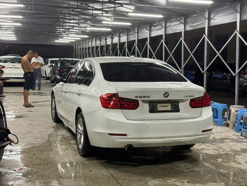 BMW 3 Series 2013 car image #7