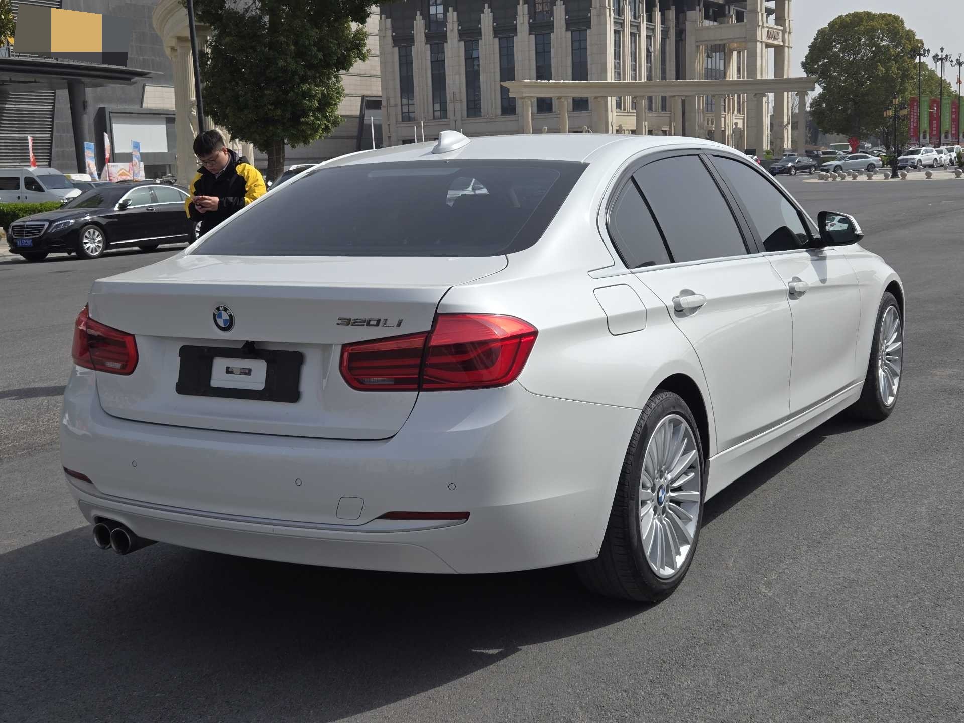 BMW 3 Series 2019 #2 BMW 3 Series 2019 immagine di auto #2