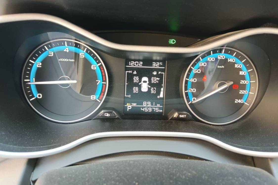 GEELY Emgrand 2020 #26 GEELY Emgrand 2020 car image #26
