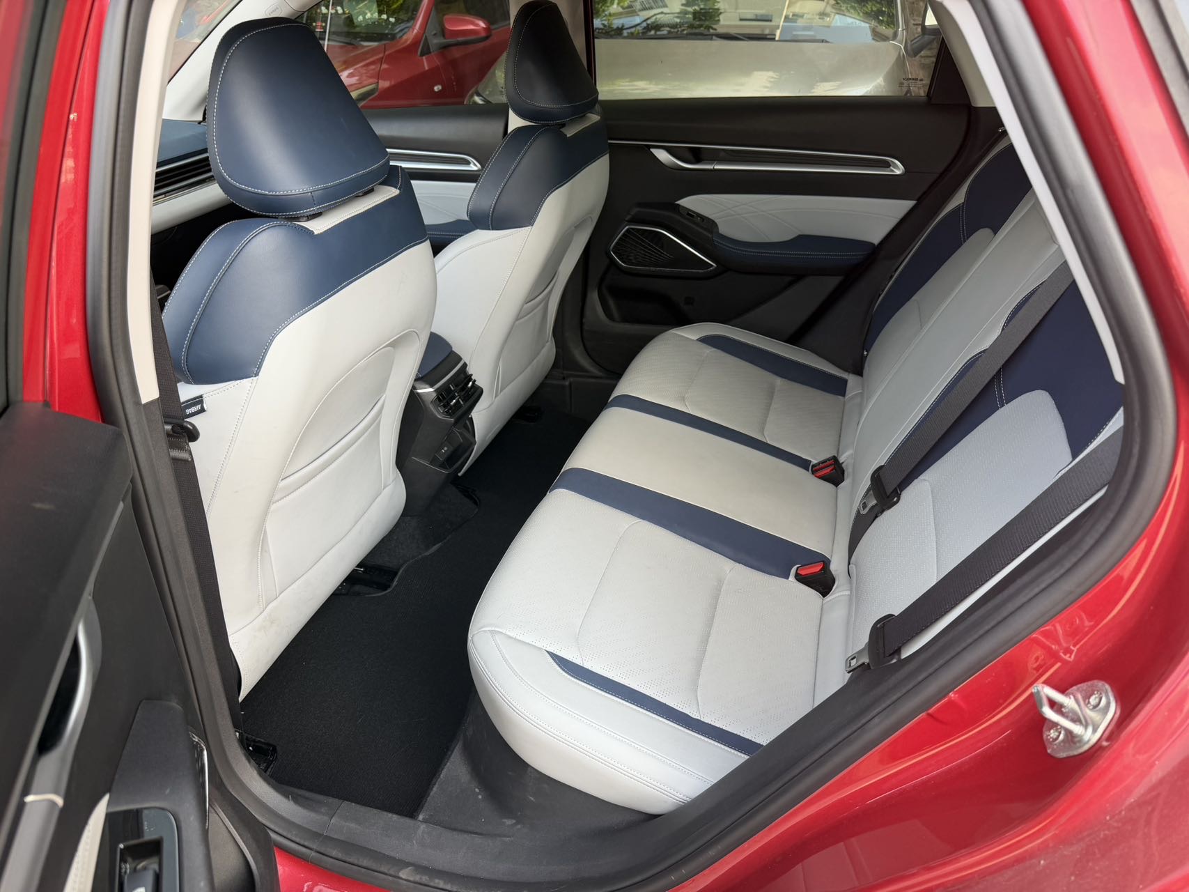 GEELY Emgrand L 2021 car image #4