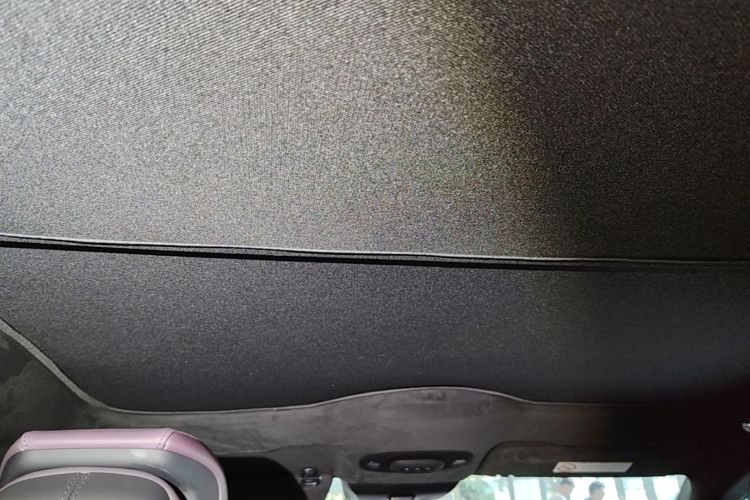 MI SU7 2025 car image #18