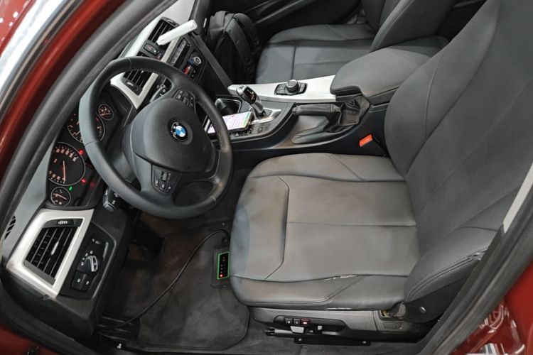 BMW 3 Series 2015 #15 BMW 3 Series 2015 car image #15