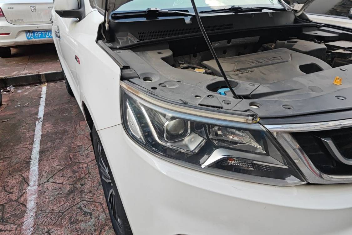 GEELY Vision X6 2017 car image #7