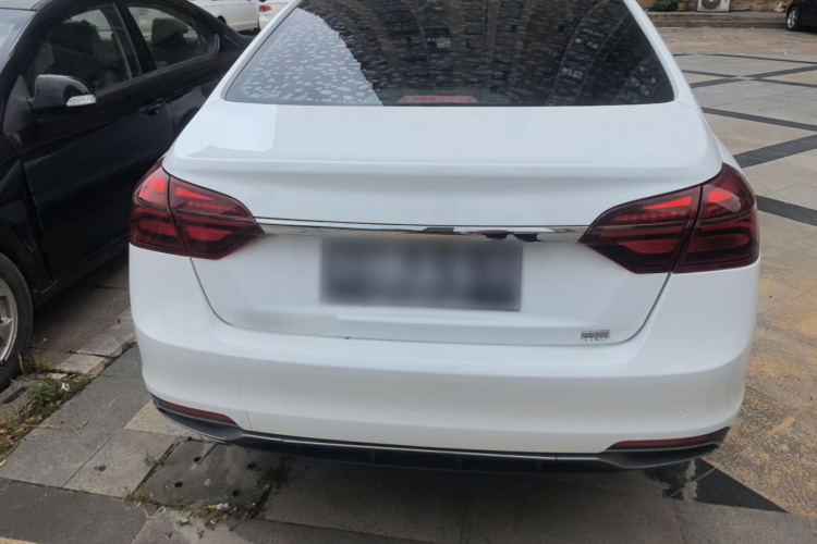 GEELY Emgrand 2019 car image #6