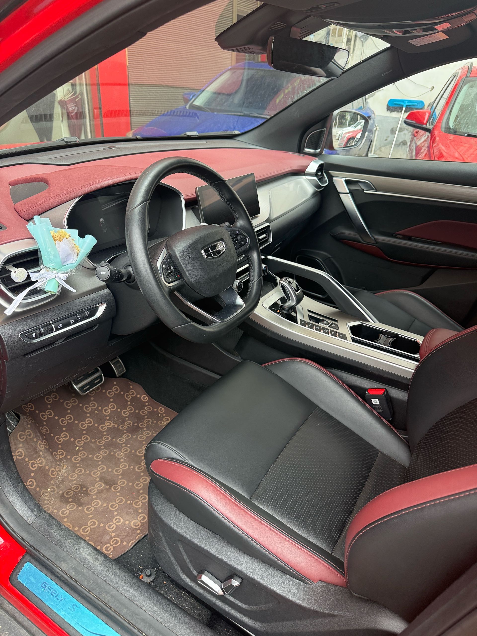 GEELY Coolray 2021 #4 GEELY Coolray 2021 car image #4