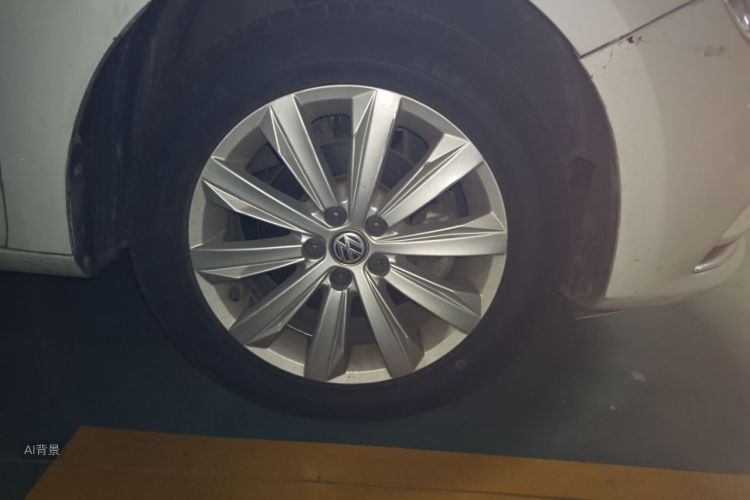 Volkswagen Bora 2016 car image #9