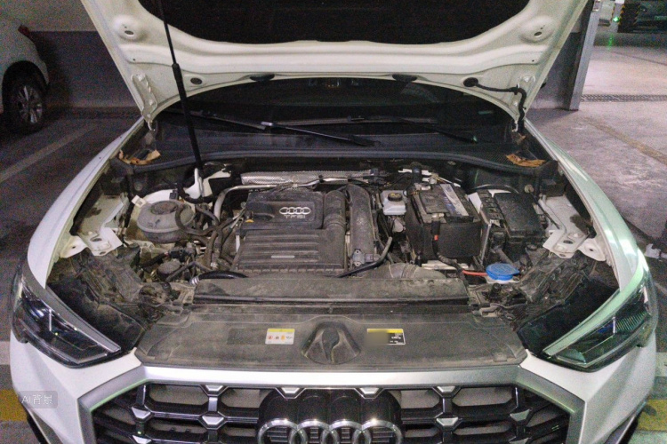 Audi Q3 2021 immagine di auto #22