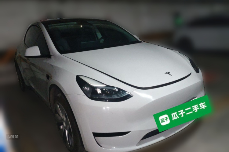 Tesla Model Y 2023 #4 Tesla Model Y 2023 car image #4