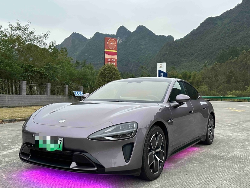 MI SU7 2025 MI SU7 2025 immagine di auto