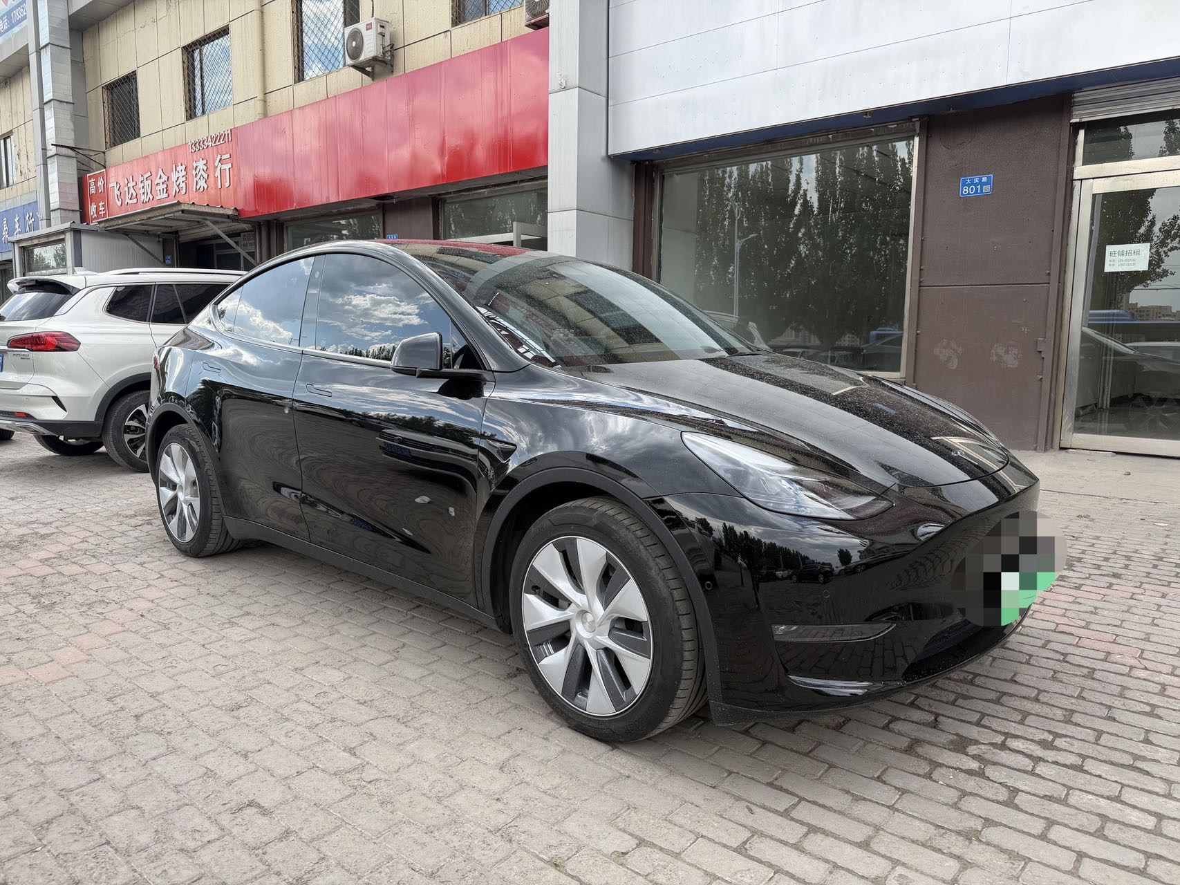 Tesla Model Y 2021 #3 Tesla Model Y 2021 car image #3