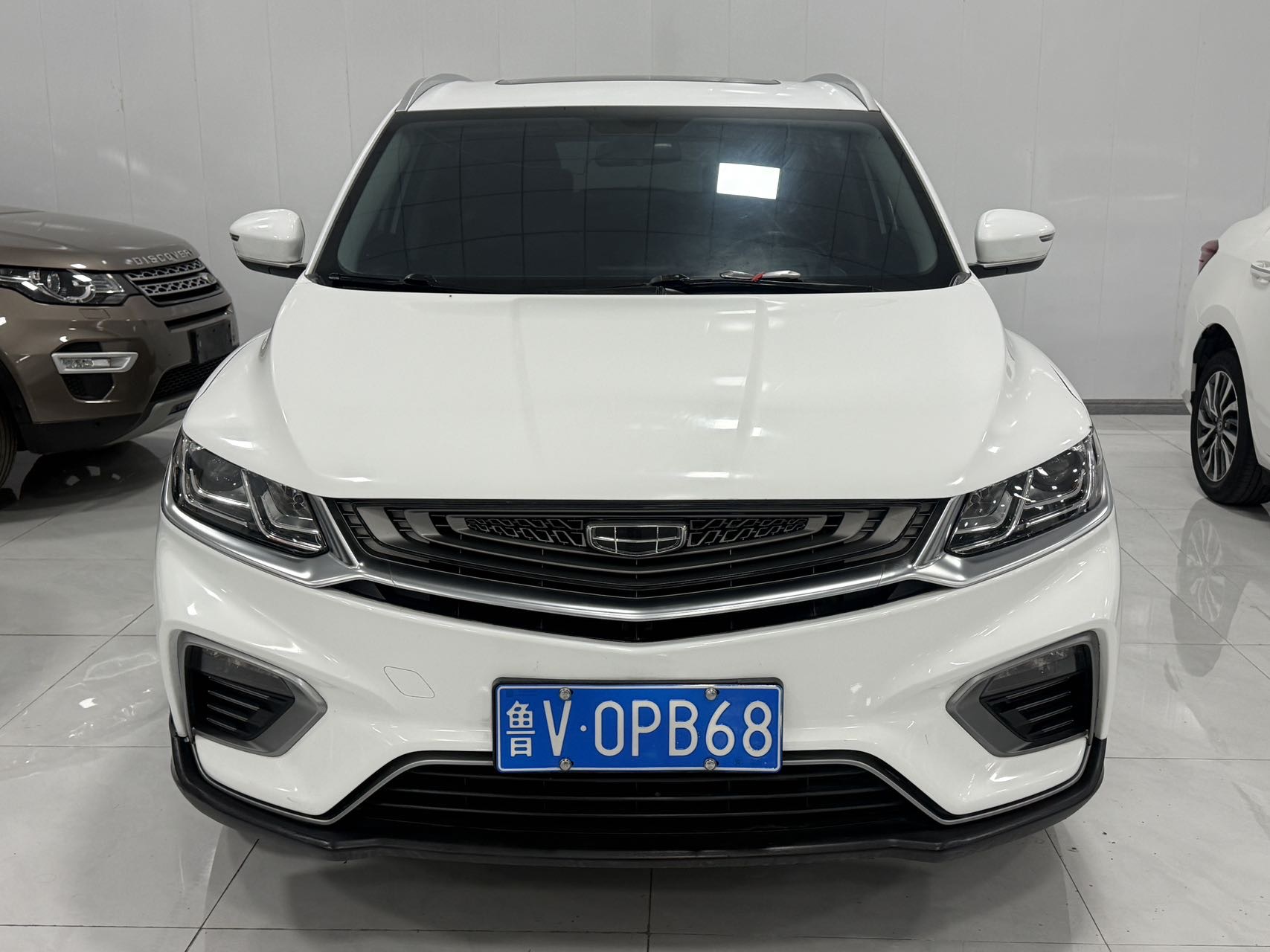 GEELY Coolray 2021 car image #2