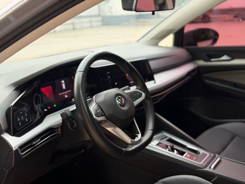 Volkswagen Golf 2021 imagem de carro #3