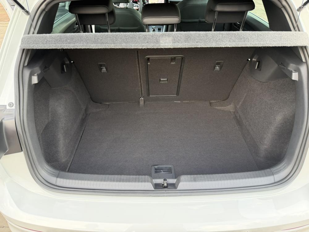 Volkswagen Golf 2023 #23 Volkswagen Golf 2023 car image #23