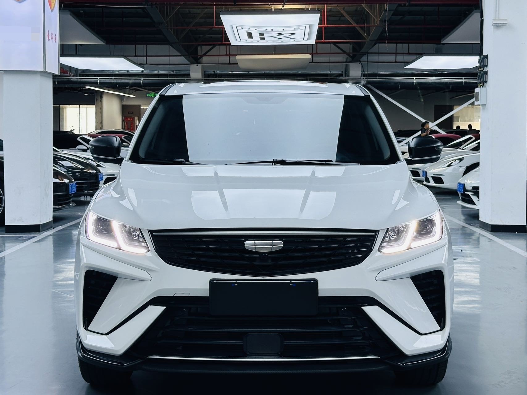 GEELY Coolray 2025 car image #2