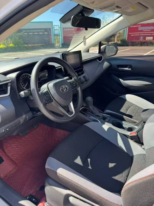 Toyota Corolla 2023 immagine di auto #3