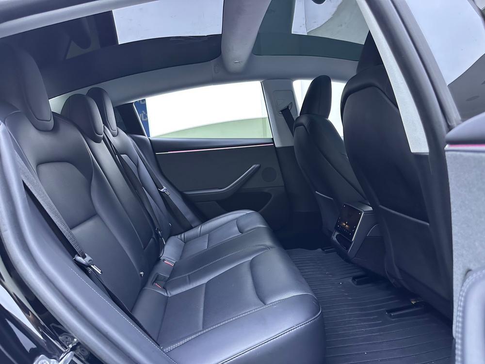 Tesla Model 3 2024 car image #18