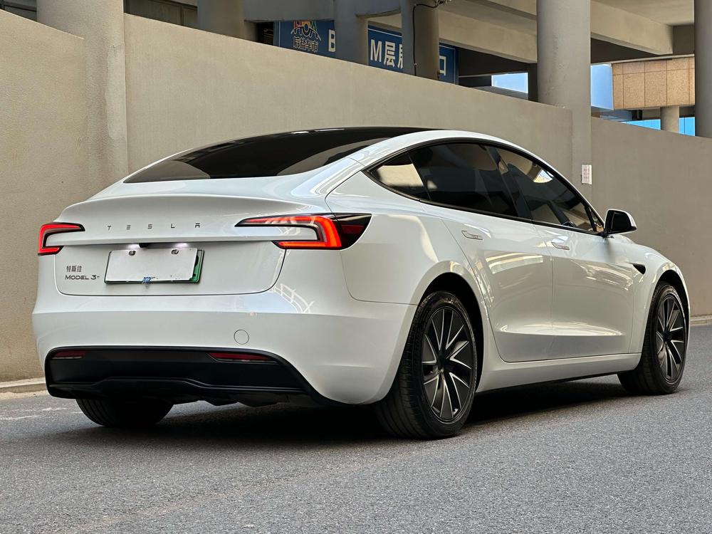 Tesla Model 3 2025 #5 Tesla Model 3 2025 car image #5