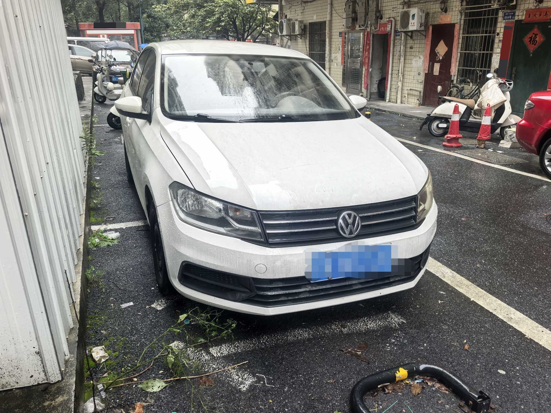 Volkswagen Santana 2021 car image #2