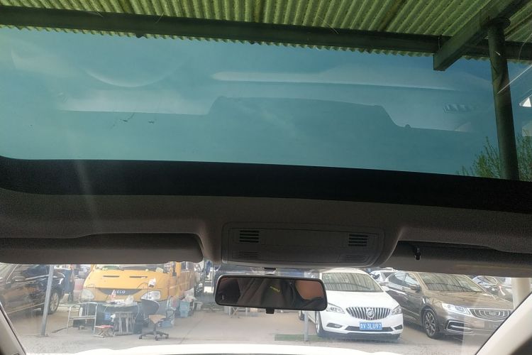 Volkswagen T-Cross 2020 car image #18