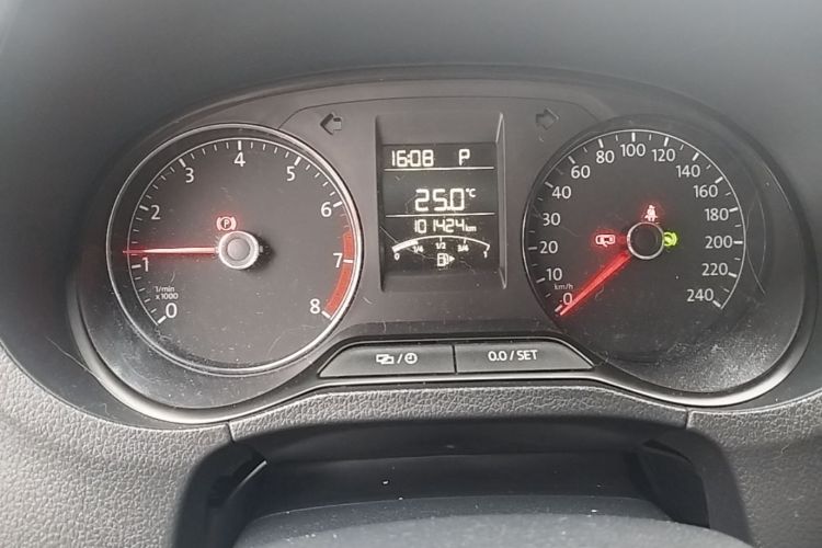 Volkswagen Polo 2019 #12 Volkswagen Polo 2019 car image #12