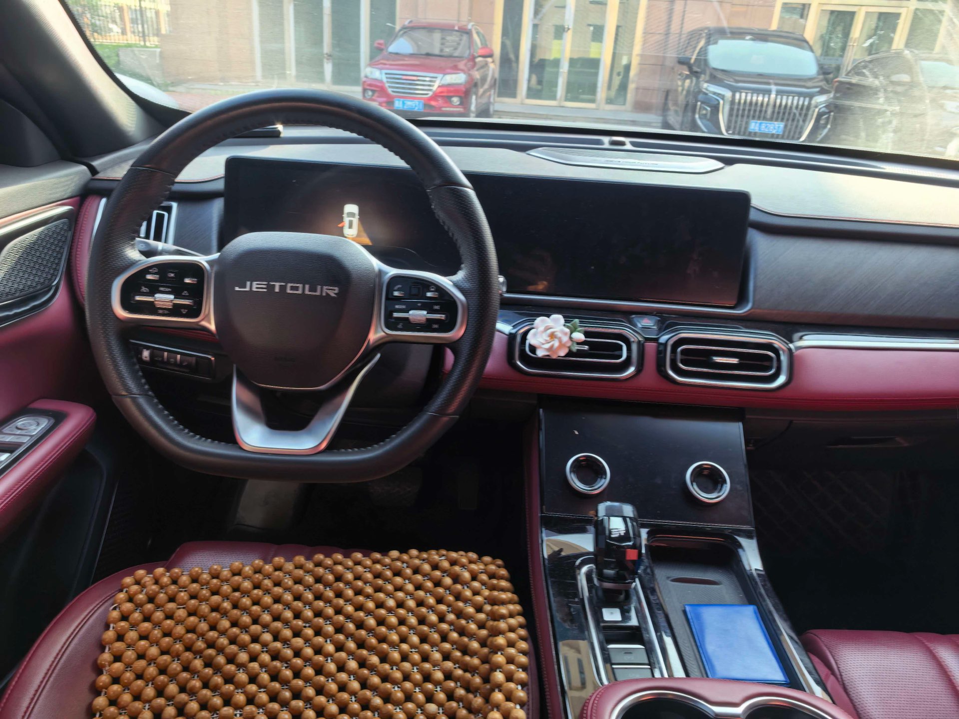 Jetour X70 PLUS 2024 #4 Jetour X70 PLUS 2024 car image #4