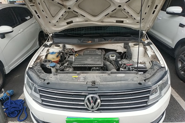 Volkswagen Lavida 2018 صورة سيارة #20