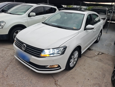 Volkswagen Lavida 2017 car image 