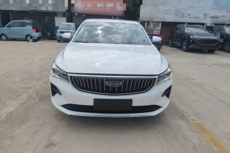 GEELY Emgrand 2021 #3 GEELY Emgrand 2021 صورة سيارة #3