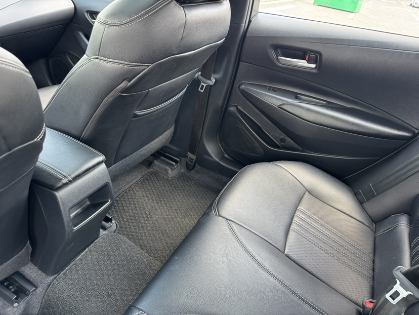 Toyota Corolla 2023 immagine di auto #11